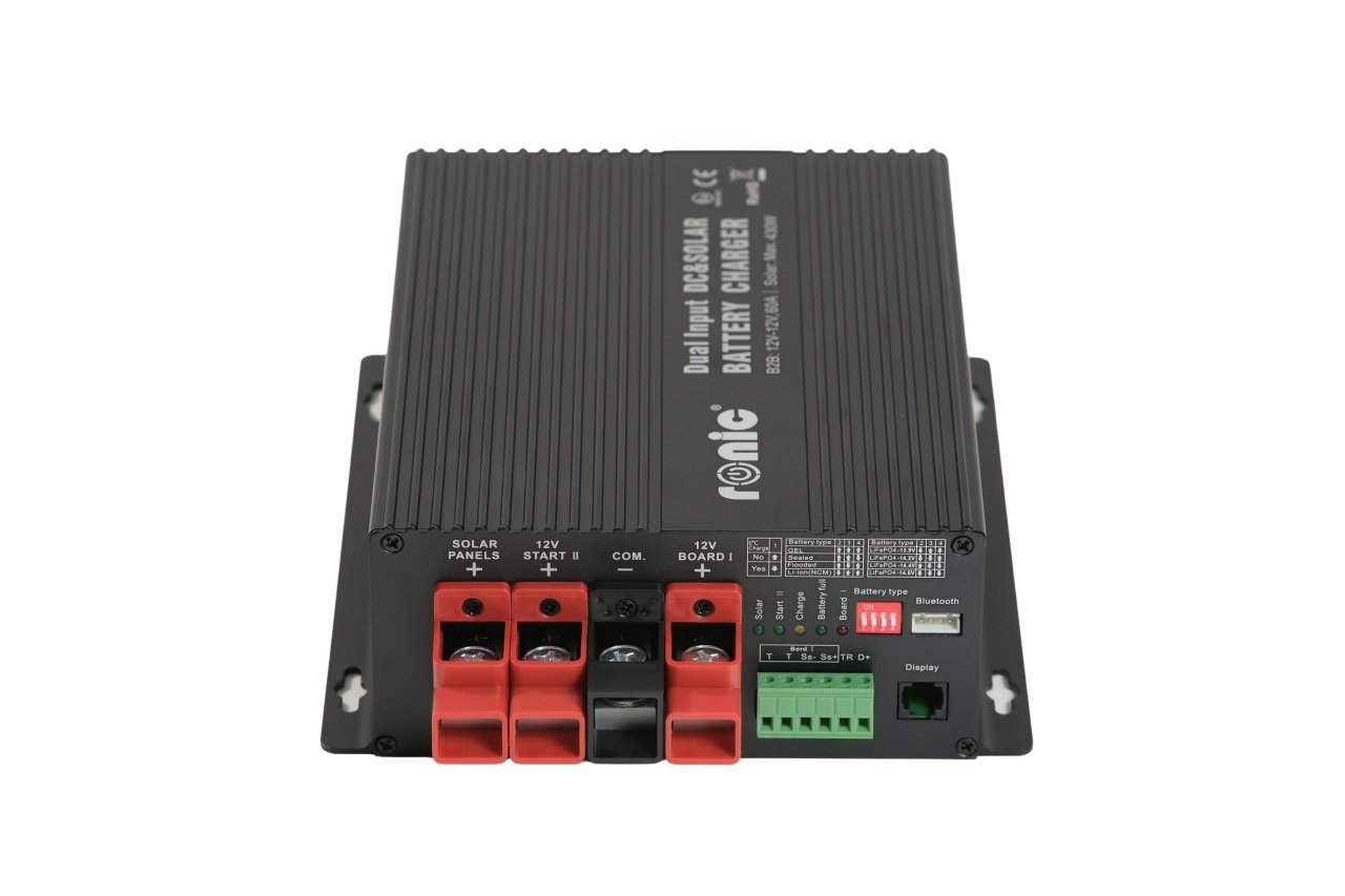 Controler/Regulator Incarcare Solara MPPT + Incarcator DC-DC RONIC BS126030, 12V