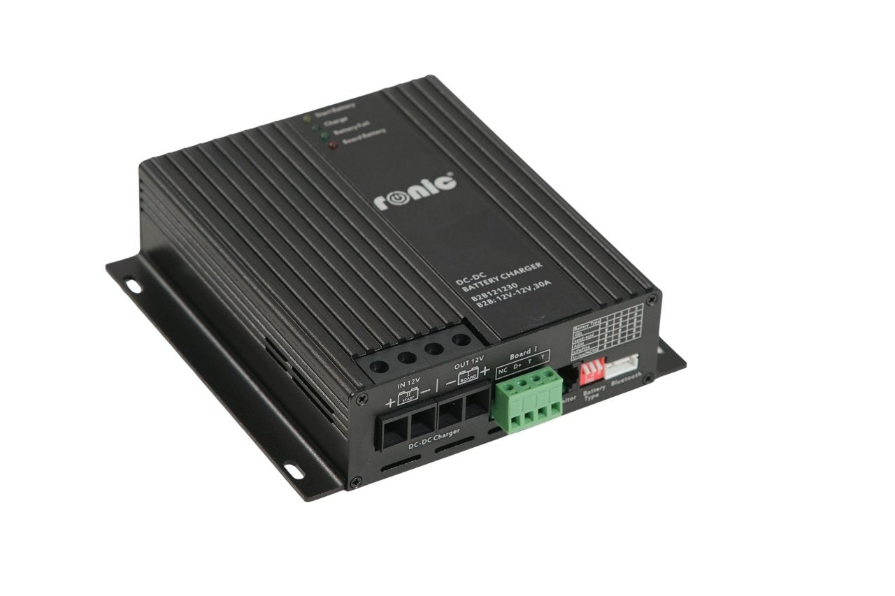 Incarcator DC-DC, 12V–12V, 30A, model RONIC B2B121230