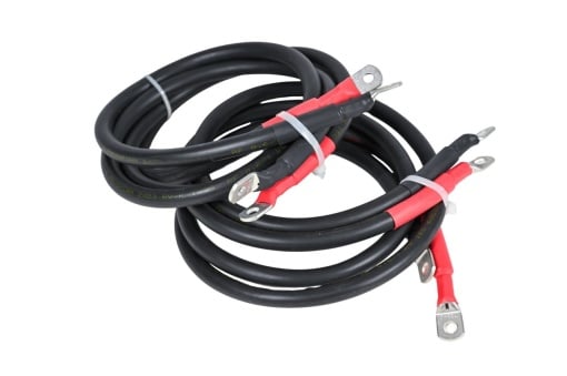 Set 2 Cabluri Conectare Acumulatori – 70mm², 100cm lungime, cu Papuci Cupru de 70/8 mm